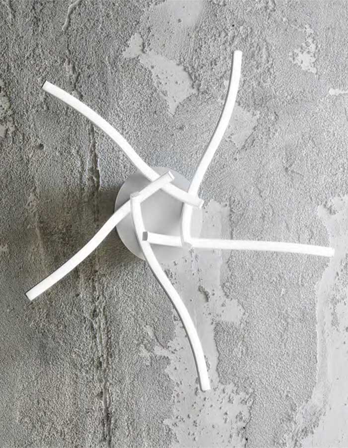 Plafoniera LED Gea Tessa P5 per cucina moderna