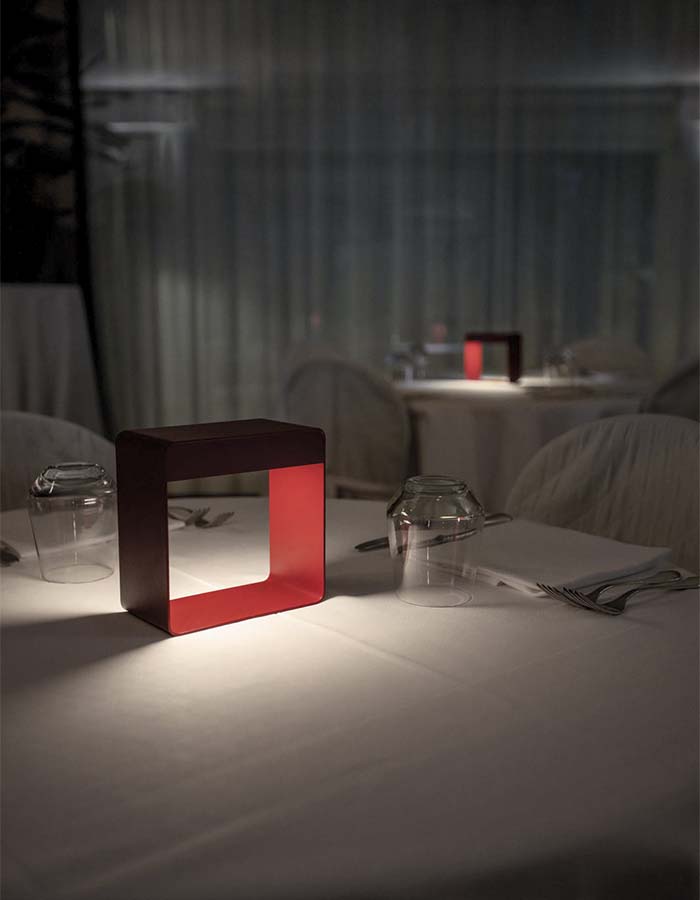 lampada da tavolo dama