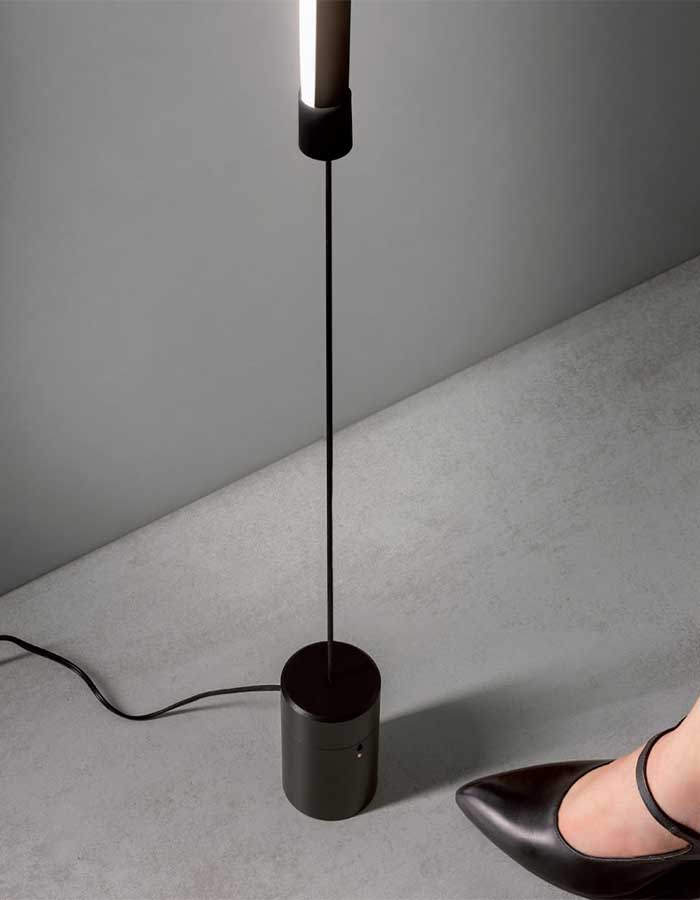 Redo Acrobat Piantana Led Dimmerabile con Sensore - 3000 K - immagine 2